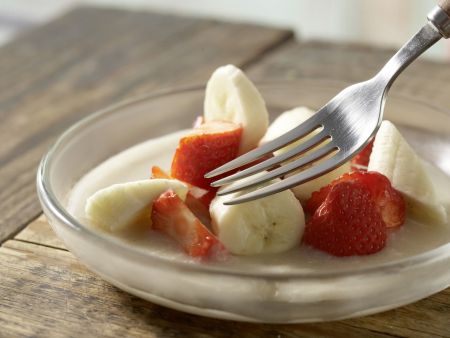 Erdbeerbrei mit Schmelzflocken Zubereitung Schritt 4 Erdbeerbrei mit Schmelzflocken Zubereitung Schritt 4