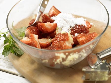 Erdbeeren auf Kokosgelee Zubereitung Schritt 8 Erdbeeren auf Kokosgelee Zubereitung Schritt 8