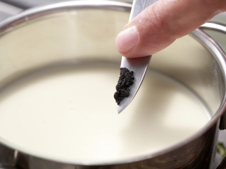 Erdbeerparfait Zubereitung Schritt 3 Erdbeerparfait Zubereitung Schritt 3