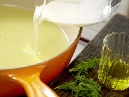 Feine Fenchelcremesuppe Zubereitung Schritt 6 Feine Fenchelcremesuppe Zubereitung Schritt 6