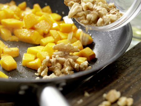 Feine Topinambursuppe Zubereitung Schritt 7 Feine Topinambursuppe Zubereitung Schritt 7