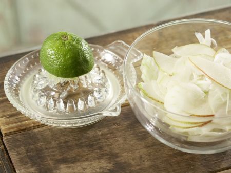 Fenchel-Birnen-Salat Zubereitung Schritt 2 Fenchel-Birnen-Salat Zubereitung Schritt 2