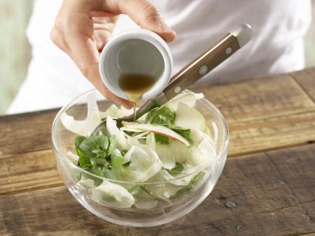 Fenchel-Birnen-Salat Zubereitung Schritt 4 Fenchel-Birnen-Salat Zubereitung Schritt 4