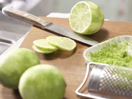 Fisch-Limetten-Päckchen Zubereitung Schritt 3 Fisch-Limetten-Päckchen Zubereitung Schritt 3