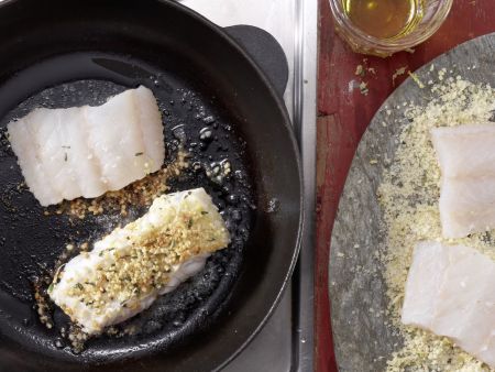 Fischfilets mit Mandelkruste Zubereitung Schritt 7 Fischfilets mit Mandelkruste Zubereitung Schritt 7