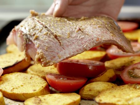 Fischfilets aus dem Ofen Zubereitung Schritt 9 Fischfilets aus dem Ofen Zubereitung Schritt 9