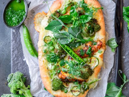 Fladen mit grünem Gemüse