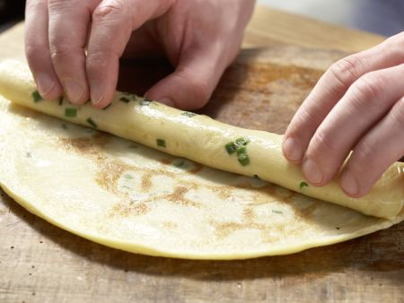 Flädlesuppe Zubereitung Schritt 8 Flädlesuppe Zubereitung Schritt 8