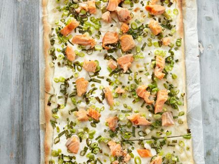 Flammkuchen mit Fisch