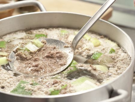 Fleischbrühe Zubereitung Schritt 5 Fleischbrühe Zubereitung Schritt 5