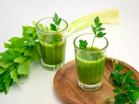 Gesundheitsbooster: frisch gepresster Saft Rezepte