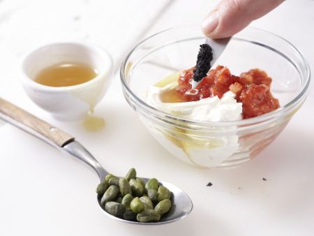 Frischkäse-Erdbeer-Creme Zubereitung Schritt 3 Frischkäse-Erdbeer-Creme Zubereitung Schritt 3