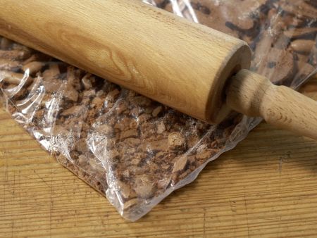Frischkäsetorte "Osterwiese" Zubereitung Schritt 1 Frischkäsetorte "Osterwiese" Zubereitung Schritt 1