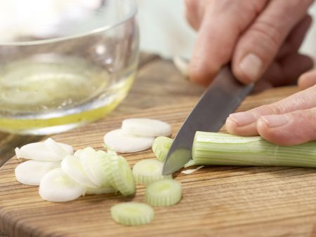 Fruchtiger Putensalat Zubereitung Schritt 4 Fruchtiger Putensalat Zubereitung Schritt 4