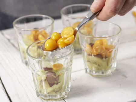 Früchtegelee "Aquarium" Zubereitung Schritt 6 Früchtegelee "Aquarium" Zubereitung Schritt 6