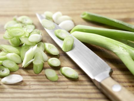 Frühlingsrollen mit Kassler Zubereitung Schritt 3 Frühlingsrollen mit Kassler Zubereitung Schritt 3