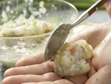 Garnelen-Nudel-Suppe Zubereitung Schritt 5 Garnelen-Nudel-Suppe Zubereitung Schritt 5