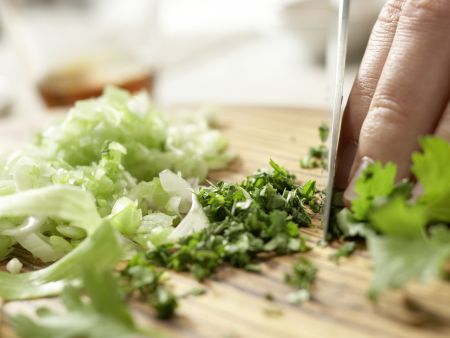 Garnelenbällchen Zubereitung Schritt 3 Garnelenbällchen Zubereitung Schritt 3
