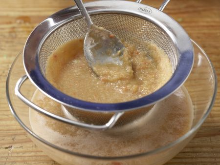 Gazpacho mit Weißbrot Zubereitung Schritt 7 Gazpacho mit Weißbrot Zubereitung Schritt 7