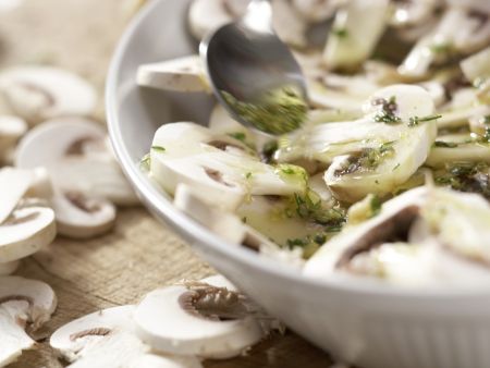 Gebackene Champignons Zubereitung Schritt 3 Gebackene Champignons Zubereitung Schritt 3