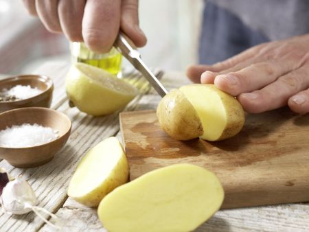 Gebackene Kartoffeln Zubereitung Schritt 1 Gebackene Kartoffeln Zubereitung Schritt 1