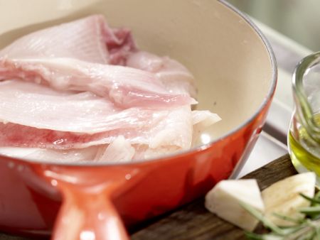 Gebratene gebeizte Lachsfilets Zubereitung Schritt 7 Gebratene gebeizte Lachsfilets Zubereitung Schritt 7