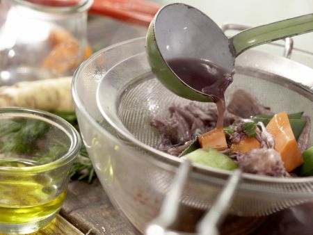 Gebratene gebeizte Lachsfilets Zubereitung Schritt 9 Gebratene gebeizte Lachsfilets Zubereitung Schritt 9