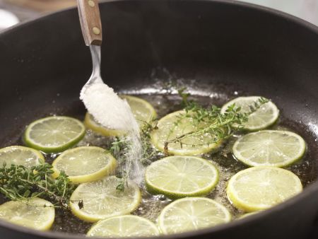 Gebratene Rotbarbenfilets Zubereitung Schritt 5 Gebratene Rotbarbenfilets Zubereitung Schritt 5