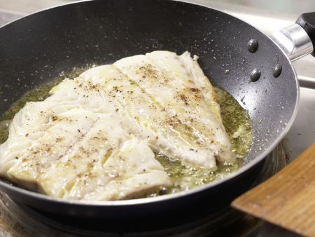 Gebratener Seelachs Zubereitung Schritt 6 Gebratener Seelachs Zubereitung Schritt 6