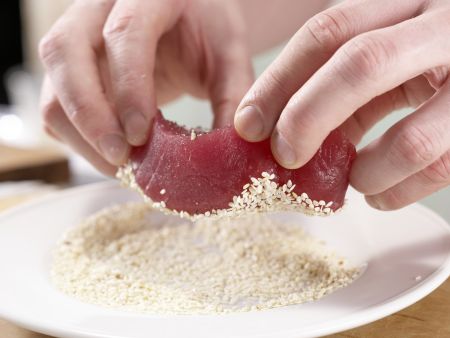 Gebratener Sesam-Thunfisch Zubereitung Schritt 5 Gebratener Sesam-Thunfisch Zubereitung Schritt 5