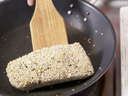 Gebratener Sesam-Thunfisch Zubereitung Schritt 6 Gebratener Sesam-Thunfisch Zubereitung Schritt 6