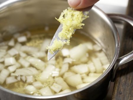 Gebratener Spitzkohl Zubereitung Schritt 2 Gebratener Spitzkohl Zubereitung Schritt 2