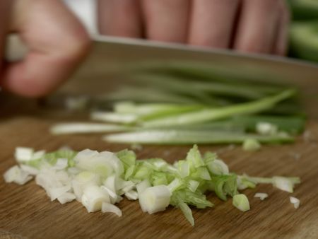 Gedämpfte Zucchiniblüten Zubereitung Schritt 4 Gedämpfte Zucchiniblüten Zubereitung Schritt 4