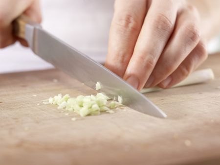 Gedämpftes Lachsfilet Zubereitung Schritt 1 Gedämpftes Lachsfilet Zubereitung Schritt 1