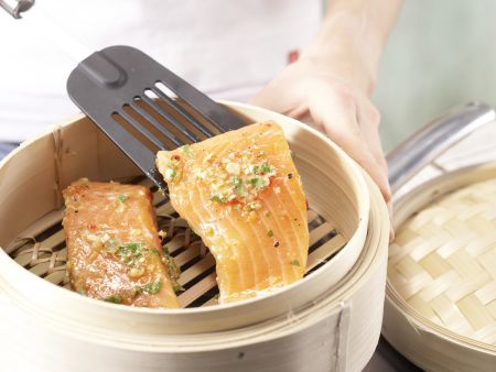 Gedämpftes Lachsfilet Zubereitung Schritt 7 Gedämpftes Lachsfilet Zubereitung Schritt 7