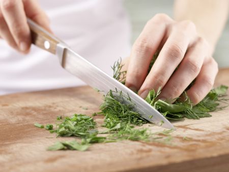 Gedünstete Seelachsfilets Zubereitung Schritt 5 Gedünstete Seelachsfilets Zubereitung Schritt 5