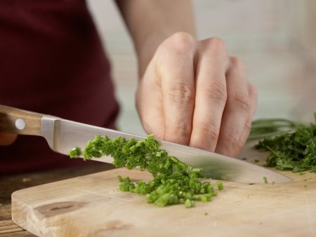 Gefüllte Brötchen "Veggi's Liebling" Zubereitung Schritt 1 Gefüllte Brötchen "Veggi's Liebling" Zubereitung Schritt 1