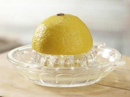 Gefüllte Brötchen "Veggi's Liebling" Zubereitung Schritt 2 Gefüllte Brötchen "Veggi's Liebling" Zubereitung Schritt 2