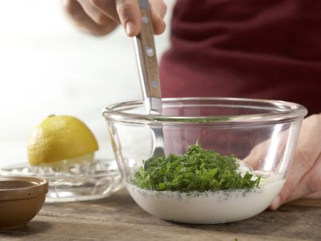 Gefüllte Brötchen "Veggi's Liebling" Zubereitung Schritt 3 Gefüllte Brötchen "Veggi's Liebling" Zubereitung Schritt 3