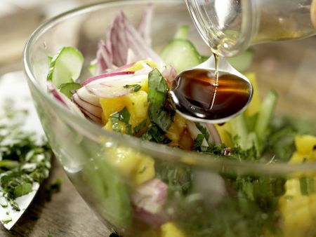 Gefüllte Hähnchenflügel Zubereitung Schritt 8 Gefüllte Hähnchenflügel Zubereitung Schritt 8