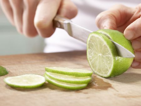 Gefüllte Lachsforellenfilets Zubereitung Schritt 3 Gefüllte Lachsforellenfilets Zubereitung Schritt 3