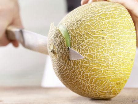 Gefüllte Melone Zubereitung Schritt 2 Gefüllte Melone Zubereitung Schritt 2