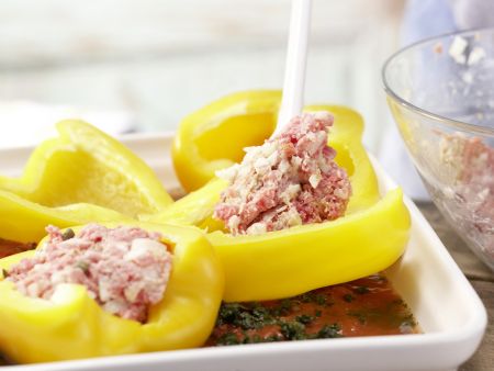 Gefüllte Paprikaschoten Zubereitung Schritt 7 Gefüllte Paprikaschoten Zubereitung Schritt 7