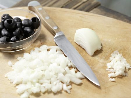 Gefüllte Putenhacksteaks Zubereitung Schritt 1 Gefüllte Putenhacksteaks Zubereitung Schritt 1