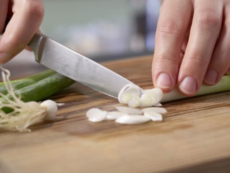 Gefüllte Reisblätter Zubereitung Schritt 2 Gefüllte Reisblätter Zubereitung Schritt 2