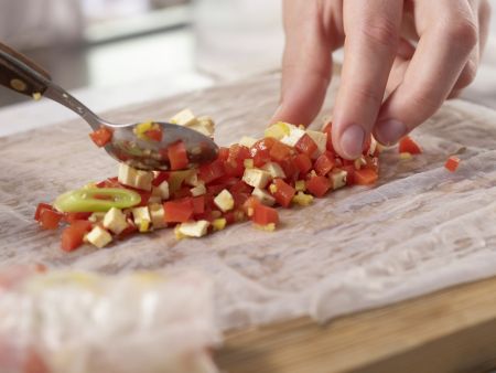Gefüllte Reisblätter Zubereitung Schritt 6 Gefüllte Reisblätter Zubereitung Schritt 6