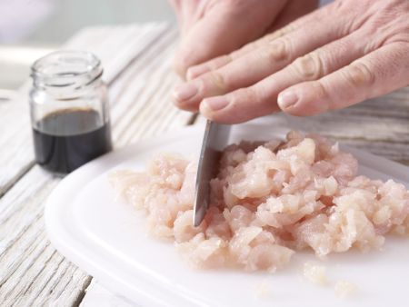 Gefüllte Salatblätter Zubereitung Schritt 4 Gefüllte Salatblätter Zubereitung Schritt 4