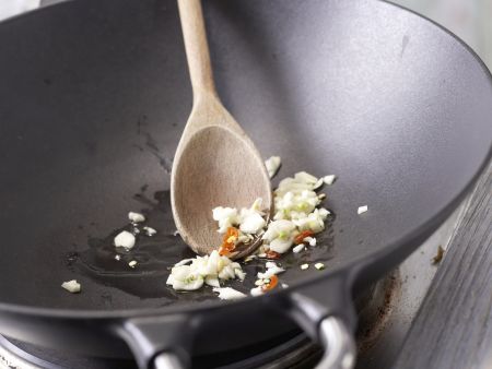 Gefüllte Salatblätter Zubereitung Schritt 5 Gefüllte Salatblätter Zubereitung Schritt 5