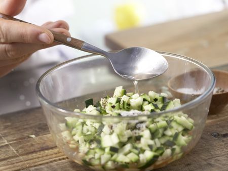 Gefüllte Tomaten Zubereitung Schritt 4 Gefüllte Tomaten Zubereitung Schritt 4