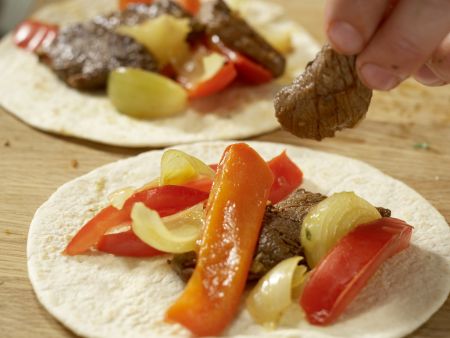 Gefüllte Tortillafladen Zubereitung Schritt 9 Gefüllte Tortillafladen Zubereitung Schritt 9